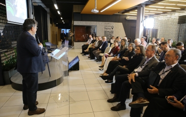 Evento sobre inovação na indústria reúne cerca de 200 participantes em Joinville 