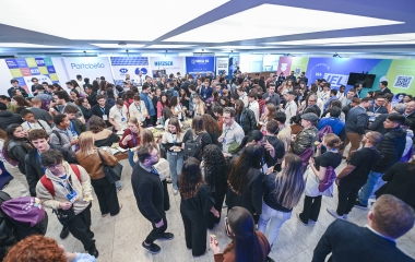 IEL Summit destaca empregabilidade e reconhece estagiários de excelência