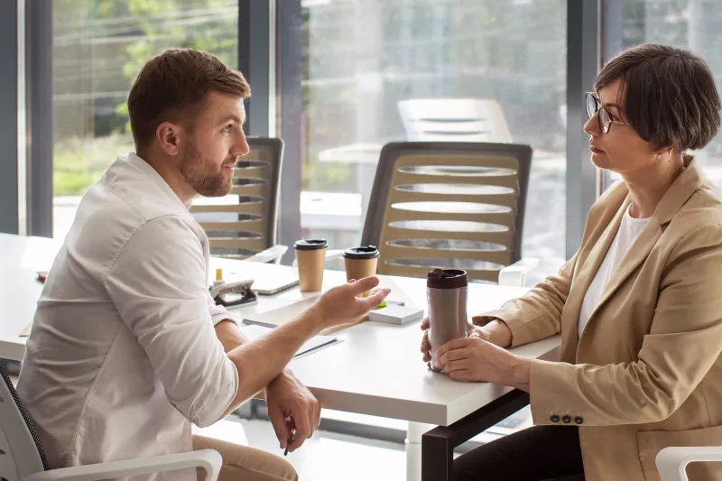 Feedback na empresa: como dizer o que precisa ser dito sem parecer rude?