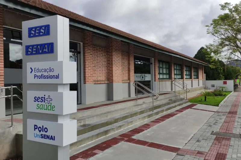 FIESC inaugura obras e apresenta projetos no Vale; investimentos de R$ 213 milhões