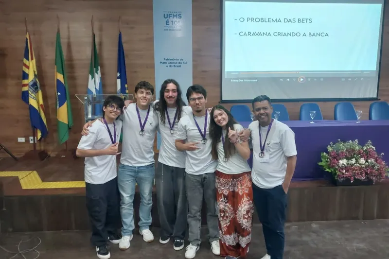 Sete equipes das Escolas SESI/SC recebem prêmios em festival de vídeos de matemática