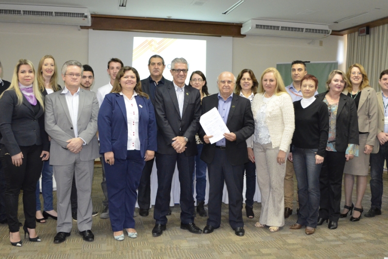 Integrantes da Câmara Regional do Movimento A Indústria pela Educação no Planalto Norte (Foto: Impulso Comunicação)